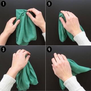 Folding scarf along the grain